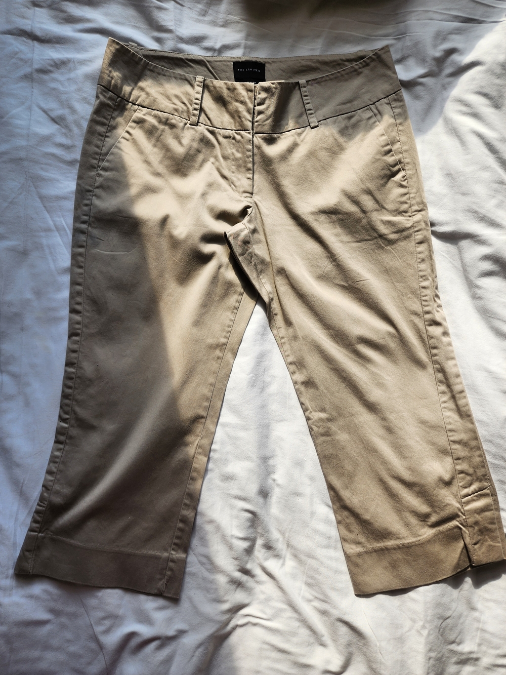The Limited Drew Fit Medium Tan Capri Pants